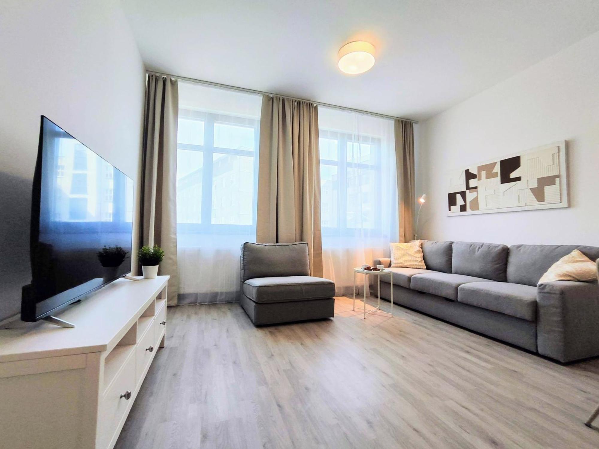 Cinnamon - Brand New - Presidential Garden - Air Conditioning - Free Parking Братислава Экстерьер фото